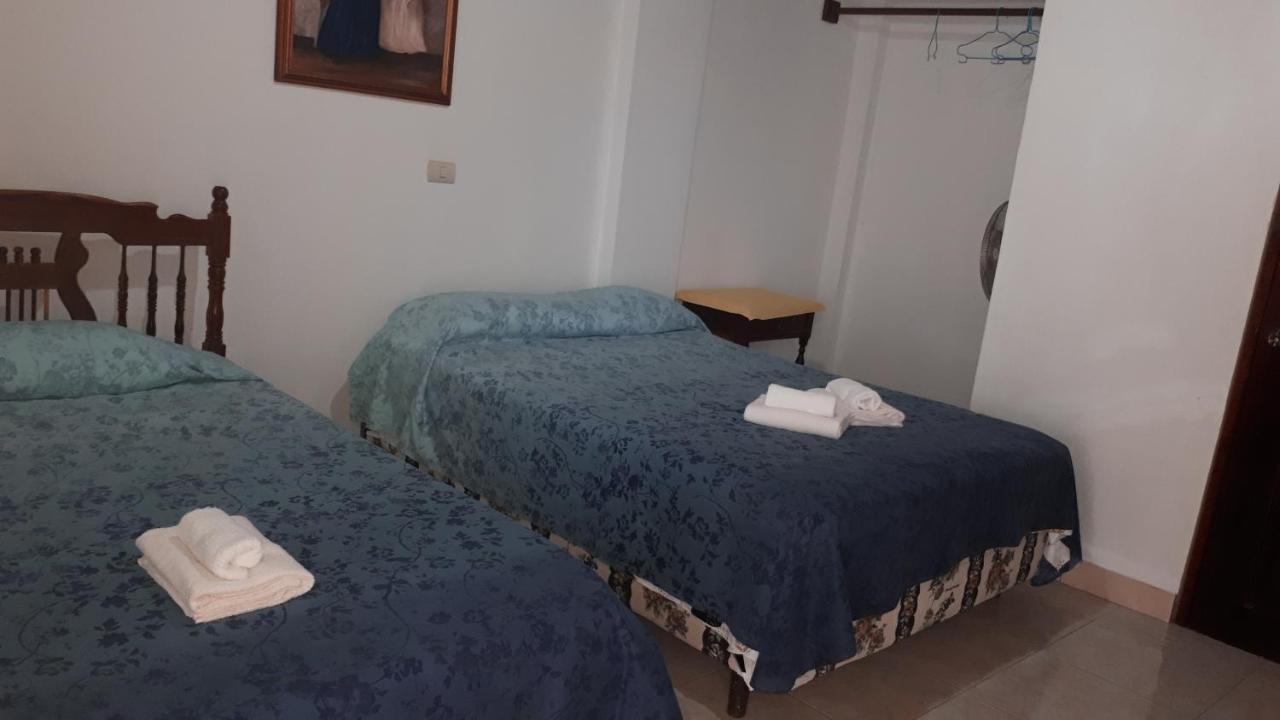 Hostal Villa Brisa Ballenita Esterno foto