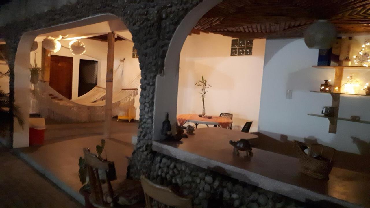Hostal Villa Brisa Ballenita Esterno foto