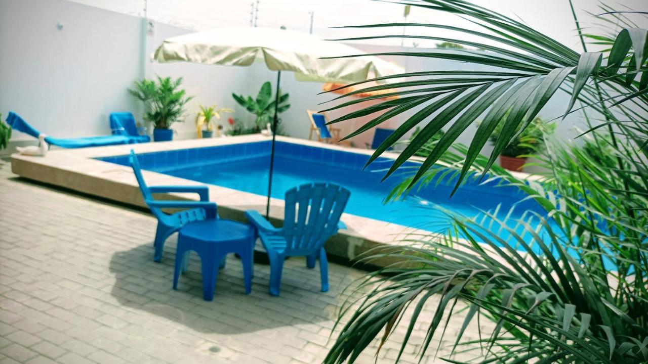 Hostal Villa Brisa Ballenita Esterno foto